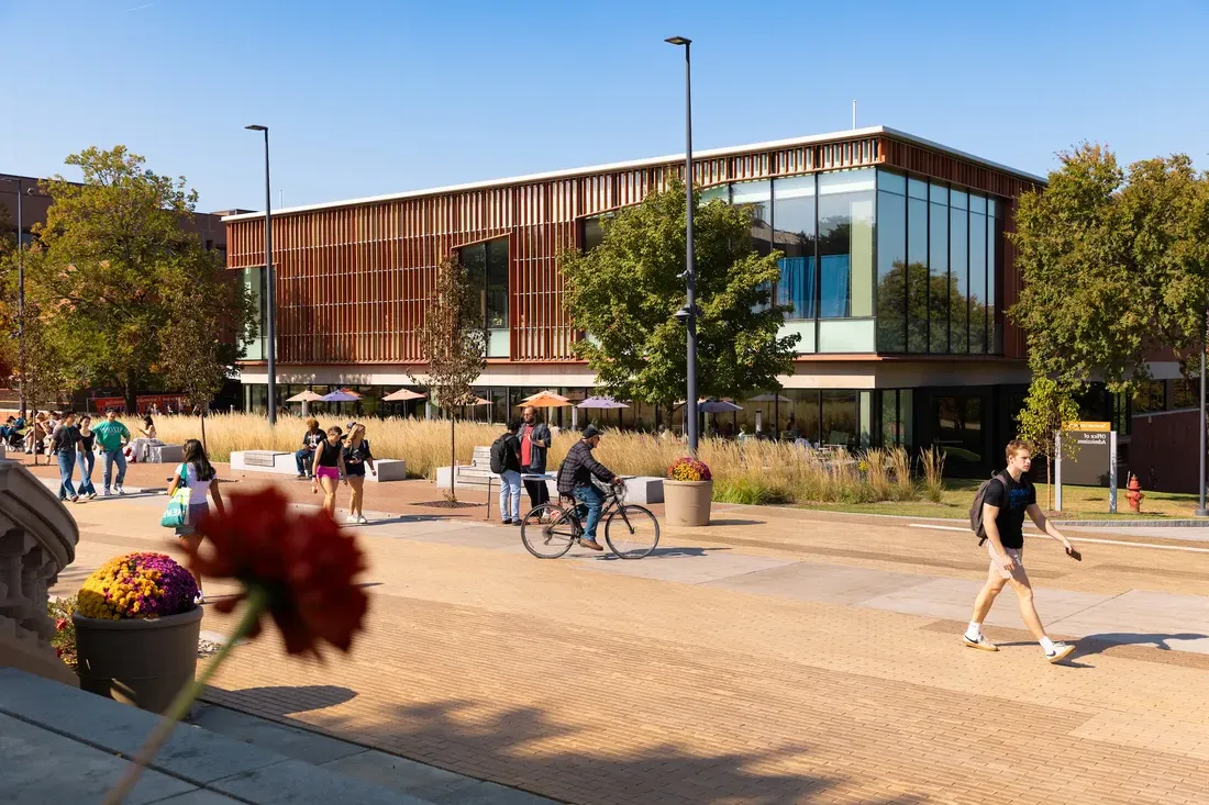 Students outside the Schine Center.